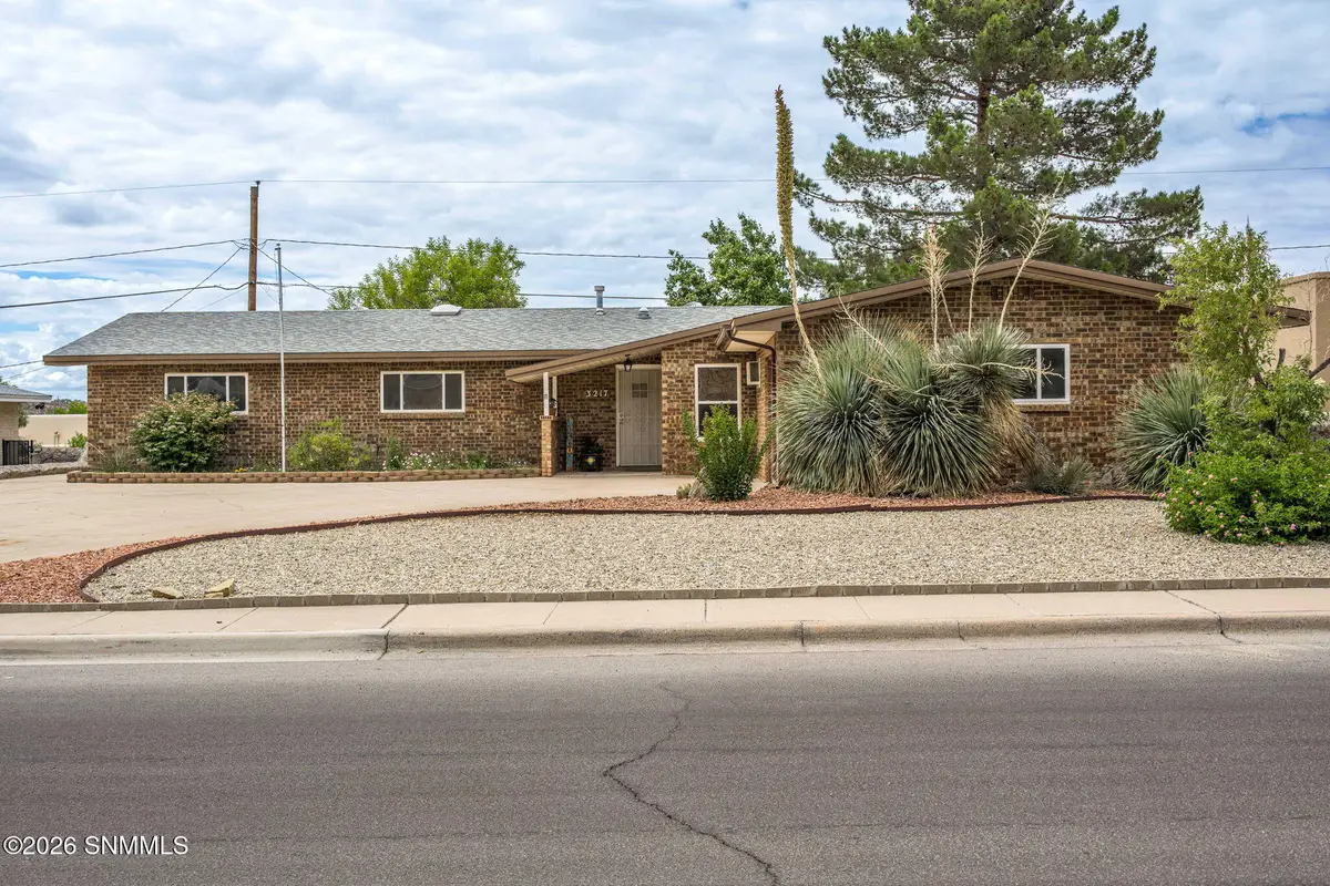 3217 Fairway Drive, Las Cruces, NM 88011 - #1