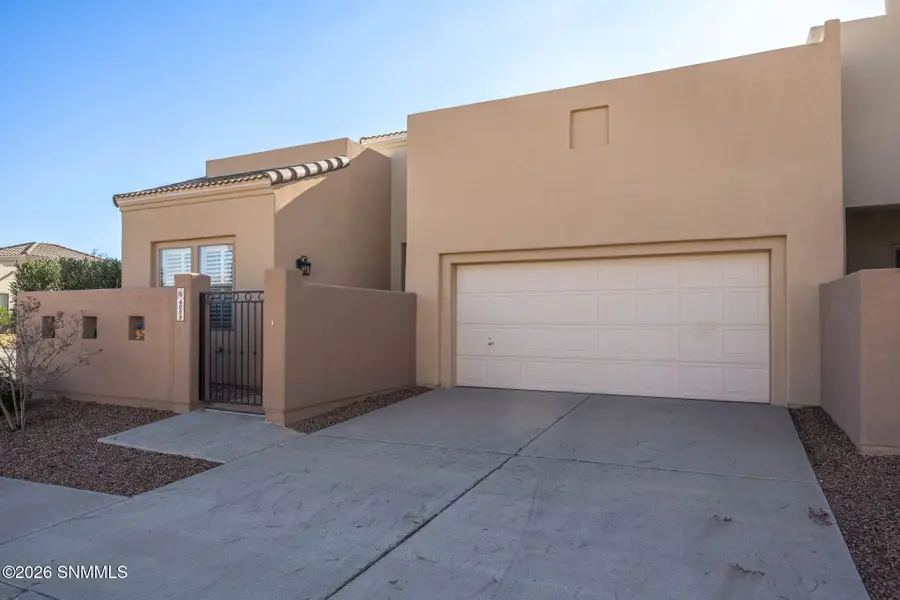 4003 Sommerset Arc, Las Cruces, NM 88011 - Image #2