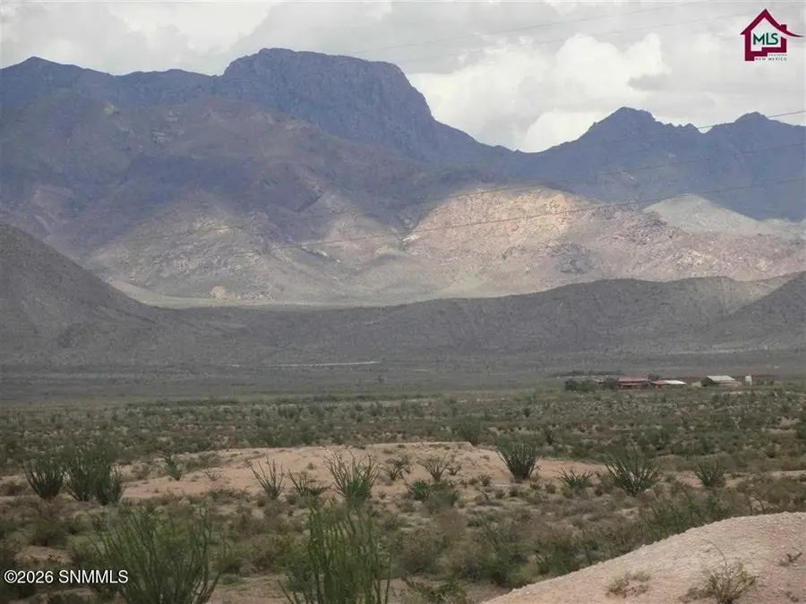 74 Santana Rd. Road, Vado, NM 88072 - #3