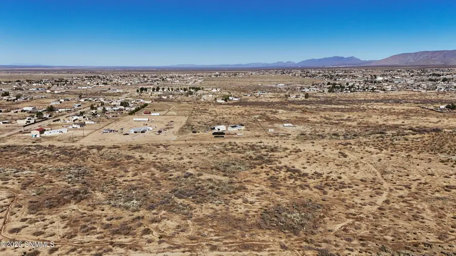 9220 Floret Lane, Las Cruces, NM 88011 - Image #2