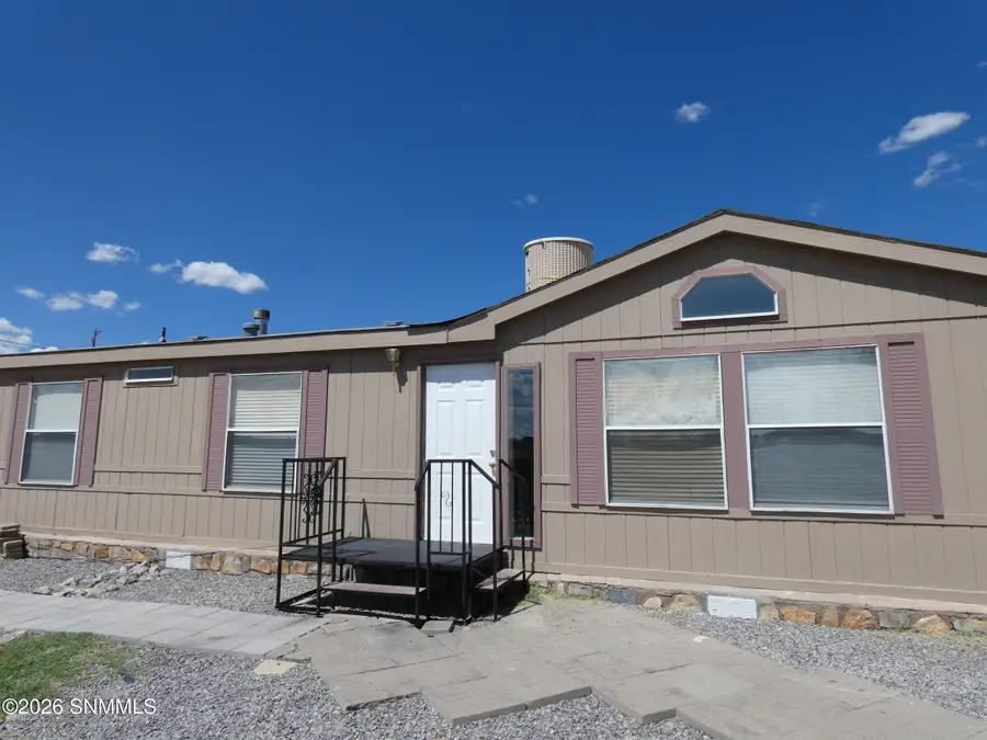 3502 Los Encinos Street, Silver City, NM 88061 - #3