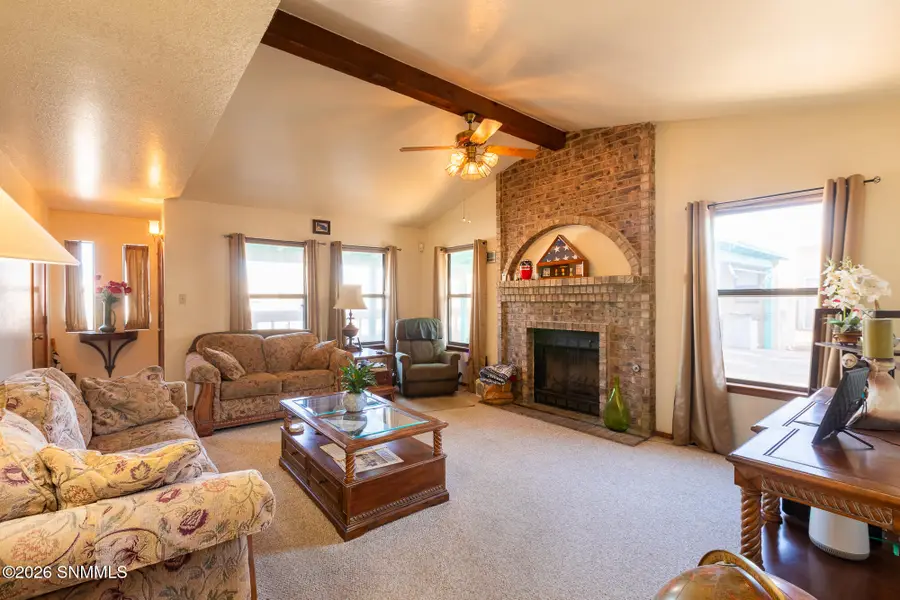 903 Windsor Court, Las Cruces, NM 88005 - #2