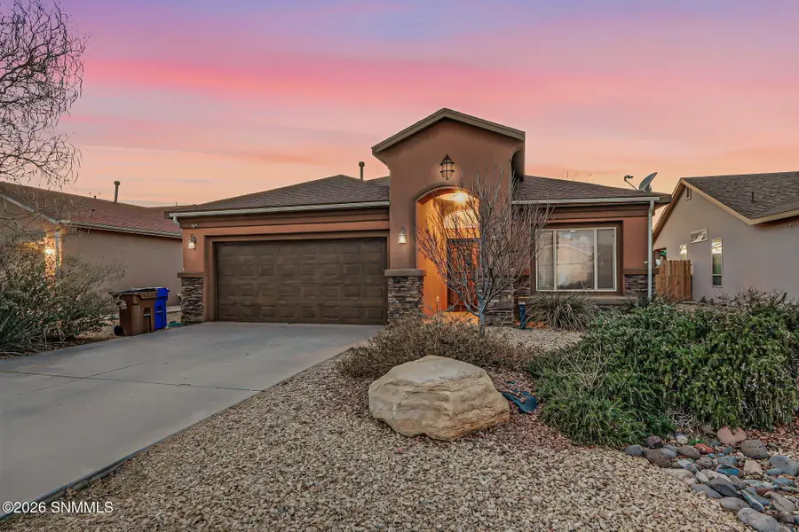 5873 Coyote Flats Street, Las Cruces, NM 88012 - #2