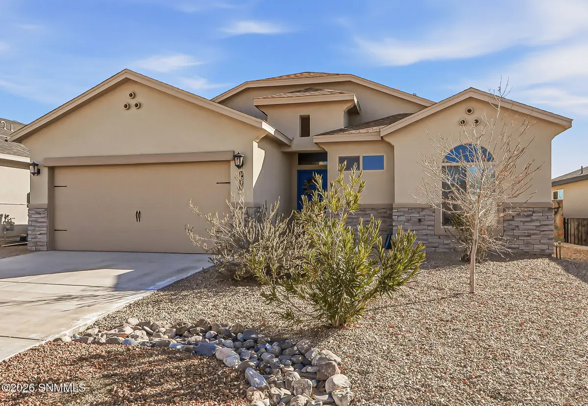 3921 Pacific Loop, Las Cruces, NM 88012 - #1