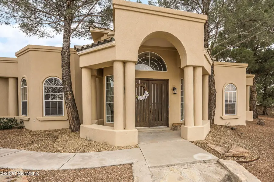 2712 Lookout Ridge Drive, Las Cruces, NM 88011 - #3