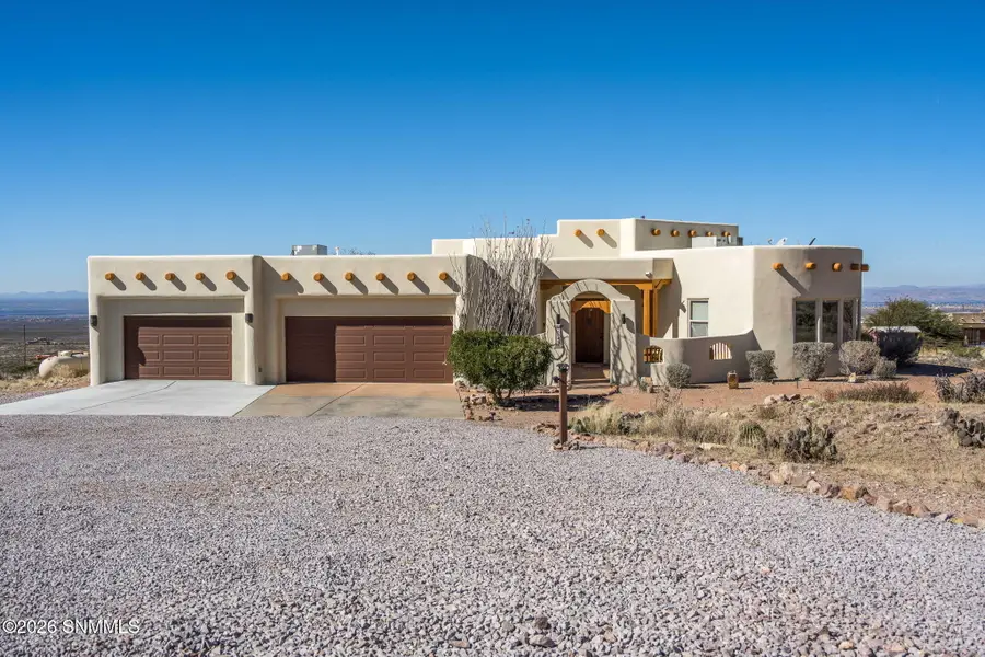 5048 Ventana View Road, Las Cruces, NM 88011 - #2