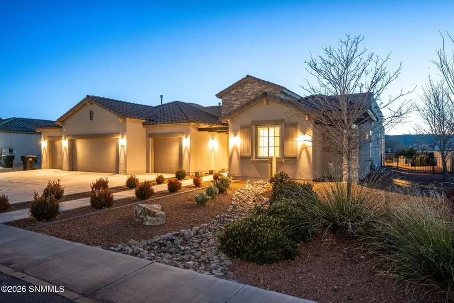 7517 Sussex Court, Las Cruces, NM 88007 - #2