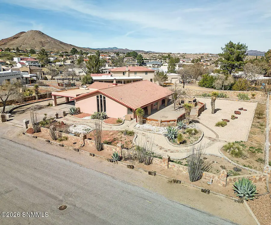 6621 Vista Hermosa, Las Cruces, NM 88007 - #3