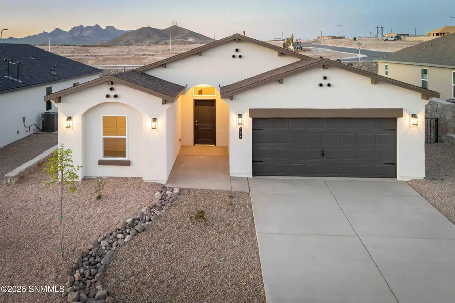 3055 Gato Road, Las Cruces, NM 88012 - #2