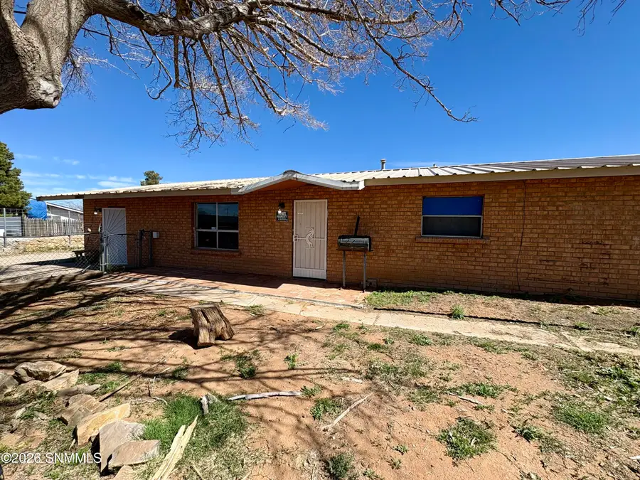 5050 Churchill Avenue, Las Cruces, NM 88011 - #3