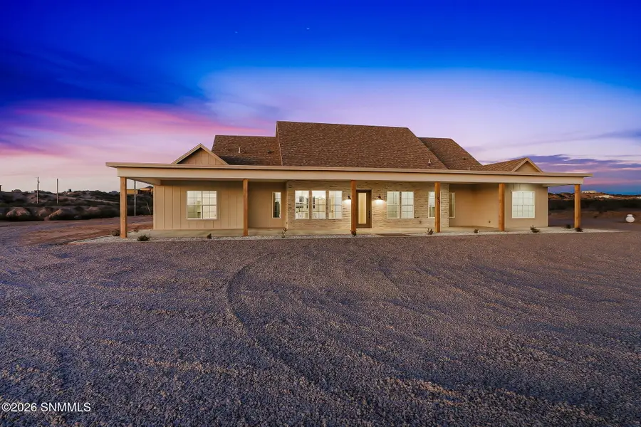 1635 Eclipse Road, Las Cruces, NM 88012 - #2