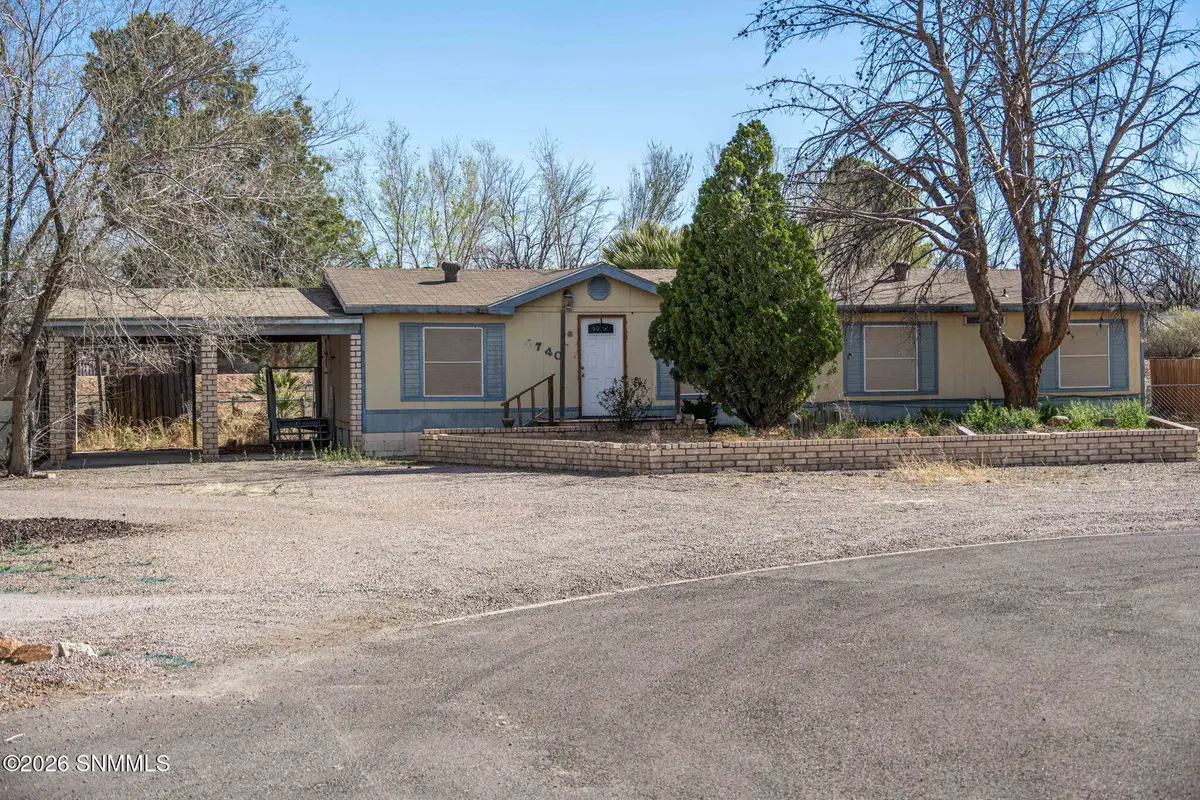 4740 Country Place, Las Cruces, NM 88007 - #1