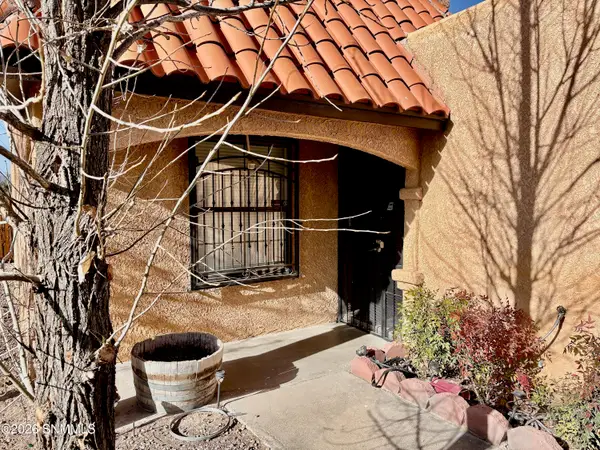 2001 Pinetrail Street, Las Cruces, NM 88012