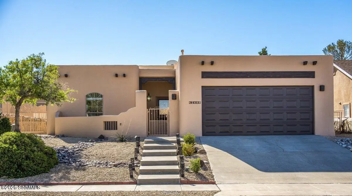 2440 Picacho Peak View, Las Cruces, NM 88011 - #1
