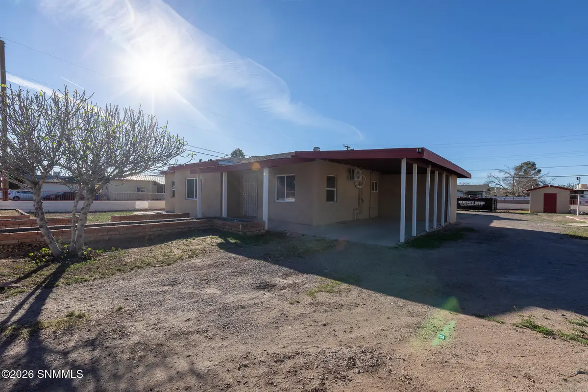 1220 W Hall Avenue, Las Cruces, NM 88005 - #1