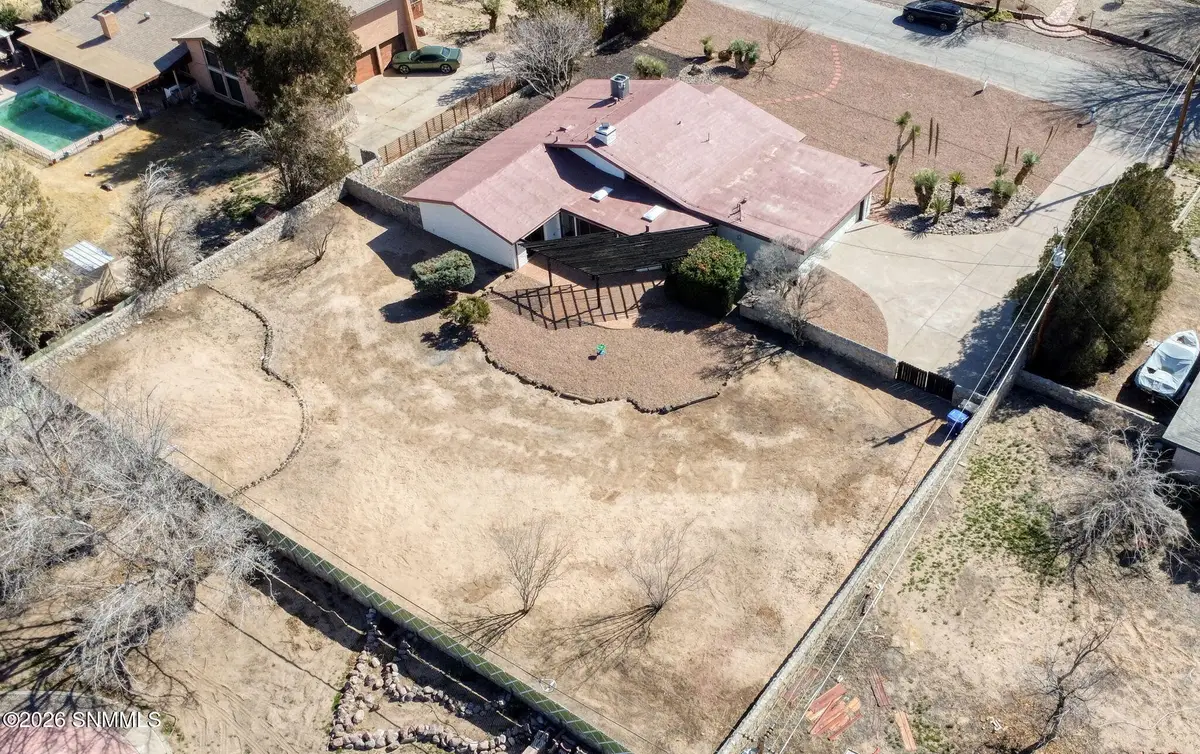 3005 Ronna Drive, Las Cruces, NM 88001 - #1