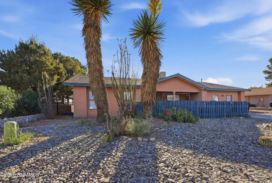 5492 Amarillo Del Sol, Las Cruces, NM 88007 - #2