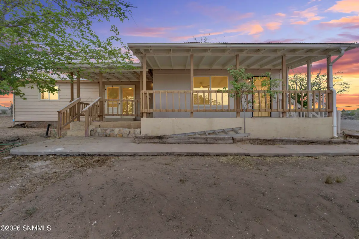 810 Morton Lane, Las Cruces, NM 88007 - #1
