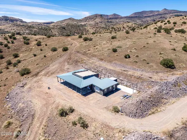 34 Namaste Way, Faywood, NM 88034