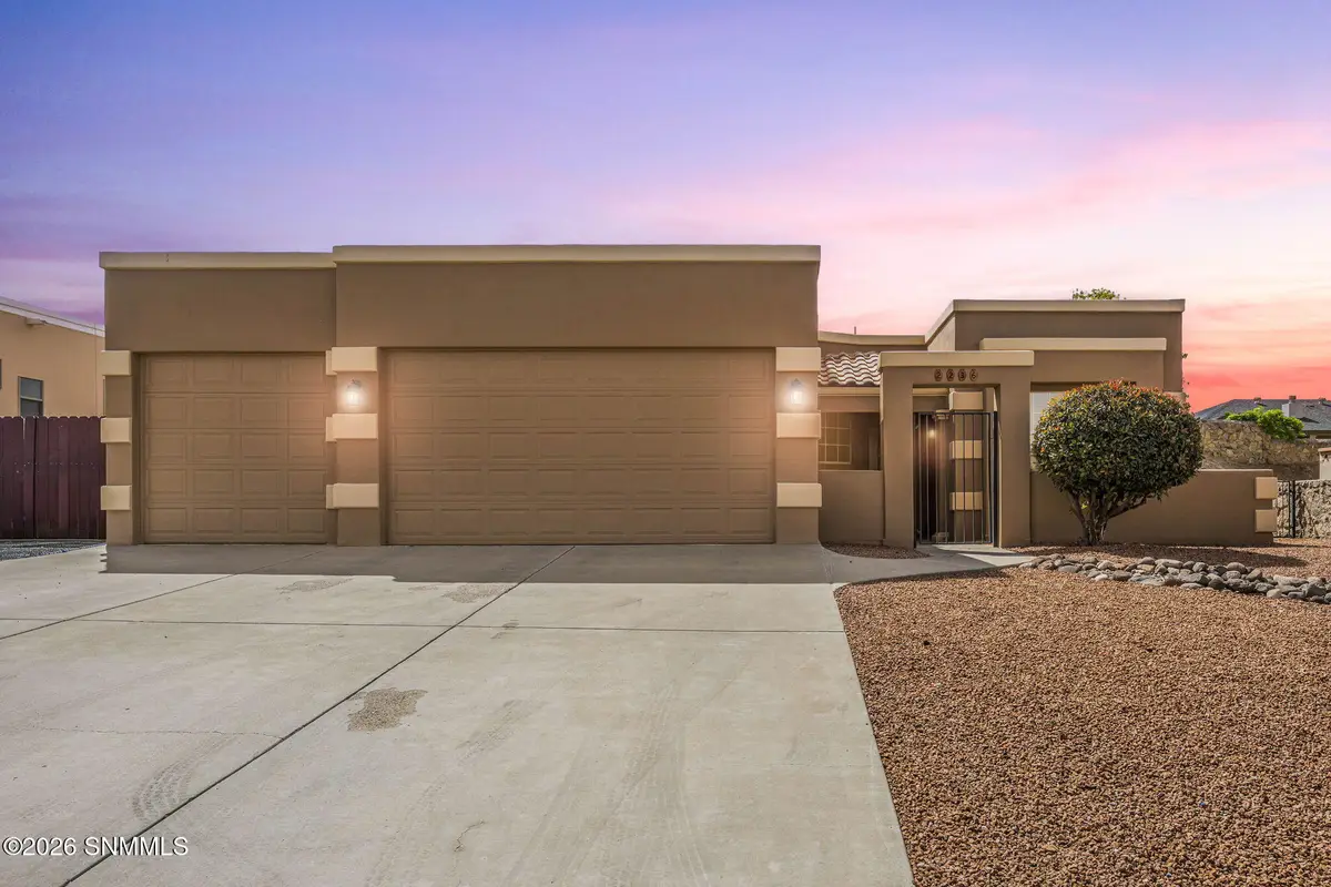 2236 Calais Avenue, Las Cruces, NM 88011 - #1