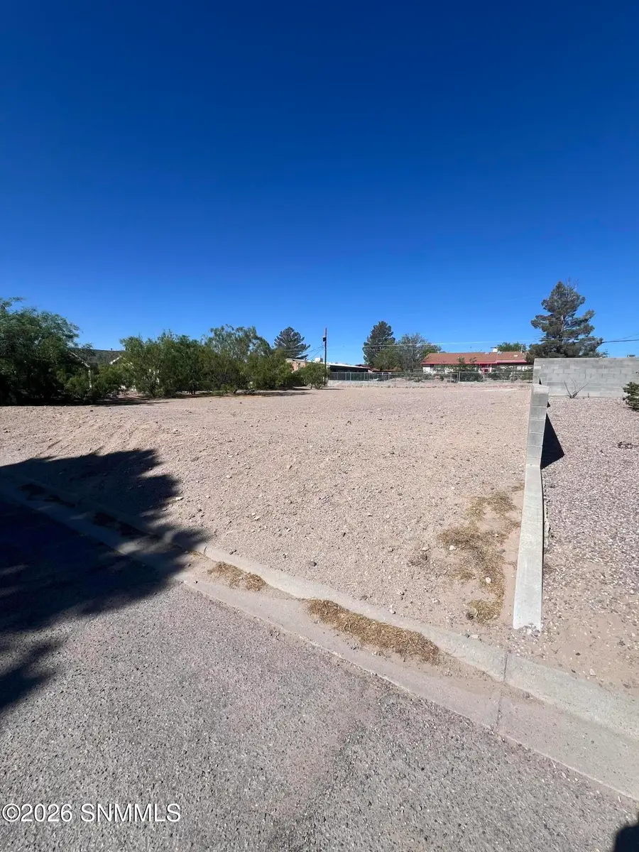 916 Spruce Street, Truth Or Consequences, NM 87901 - #2