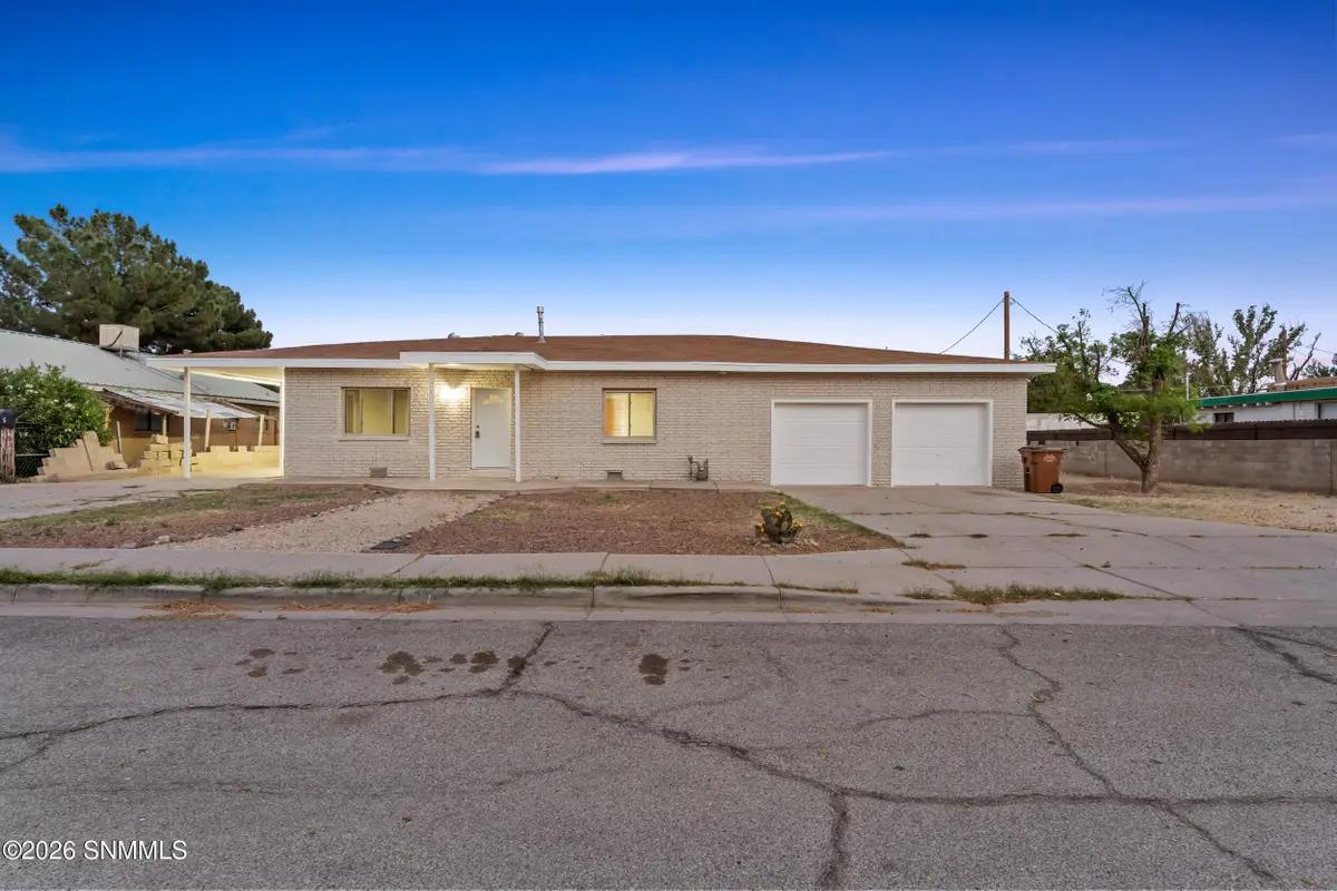 1255 W Hall Avenue, Las Cruces, NM 88005 - #1