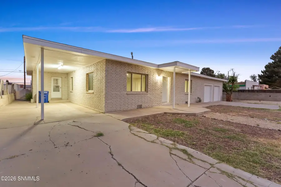 1255 W Hall Avenue, Las Cruces, NM 88005 - #2