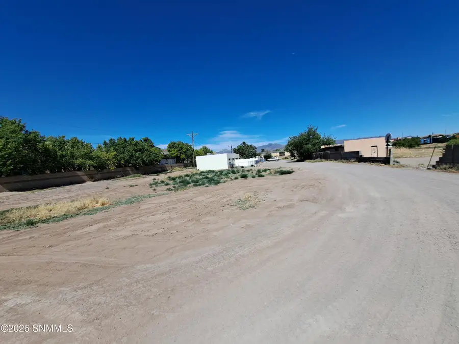 845 Sandell Road # 1-4, Las Cruces, NM 88001 - #2