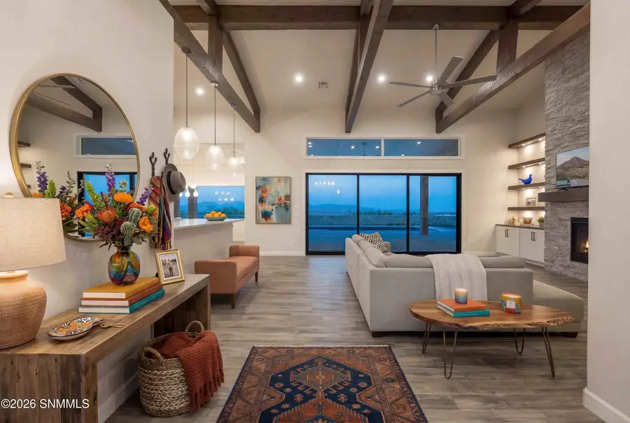 7050 Calle Estancias, Las Cruces, NM 88007 - #3