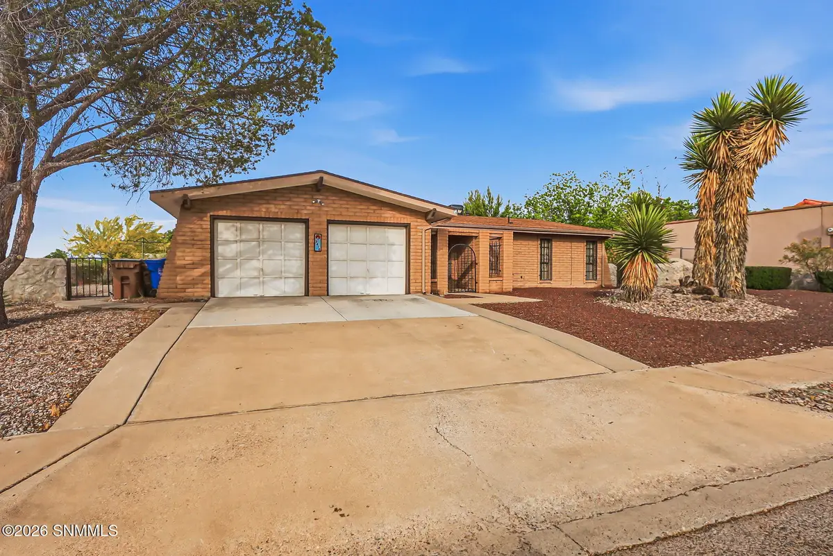 3410 Neptune Drive, Las Cruces, NM 88012 - #1
