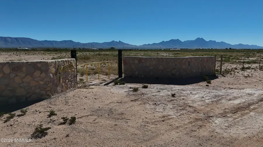 16 Double Tree Street, Las Cruces, NM 88012 - #2