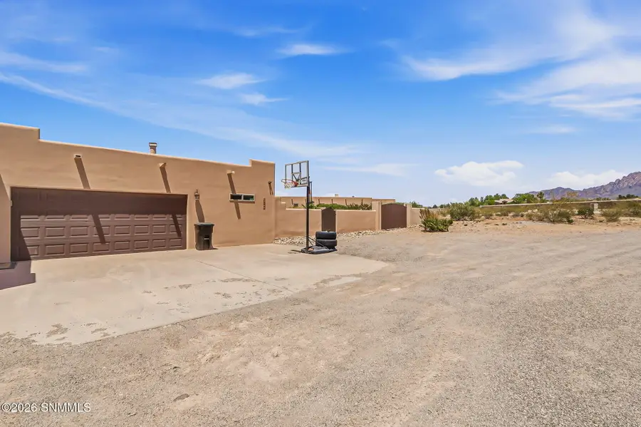 4900 Alma Road, Las Cruces, NM 88011 - #2