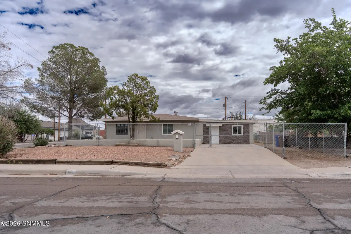 801 Chaparro Street, Las Cruces, NM 88001 - #1