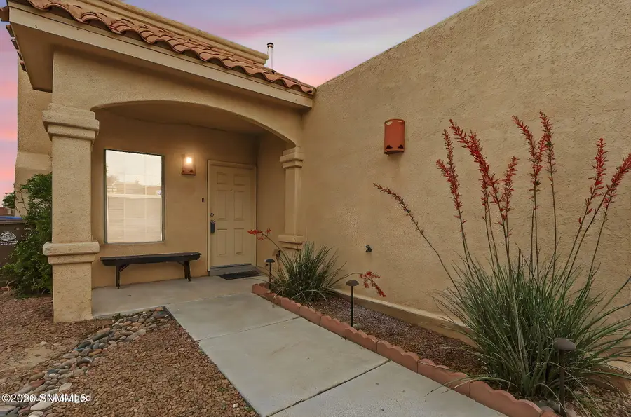 2212 Stone Pine Drive, Las Cruces, NM 88012 - #2