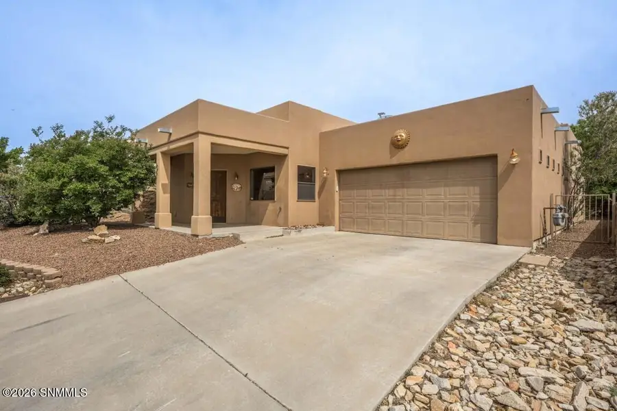 3720 Ascencion Circle, Las Cruces, NM 88012 - #3