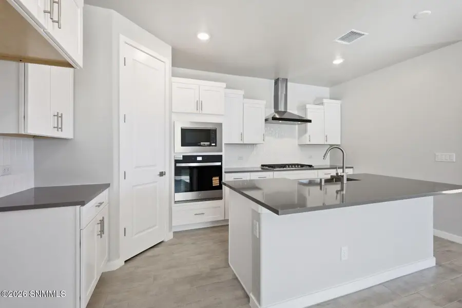 6051 Summer Ridge Avenue, Santa Teresa, NM 88008 - #3