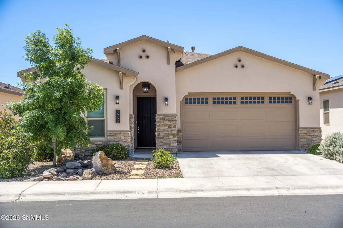 3952 Santa Alexandra Road, Las Cruces, NM 88012 - #1
