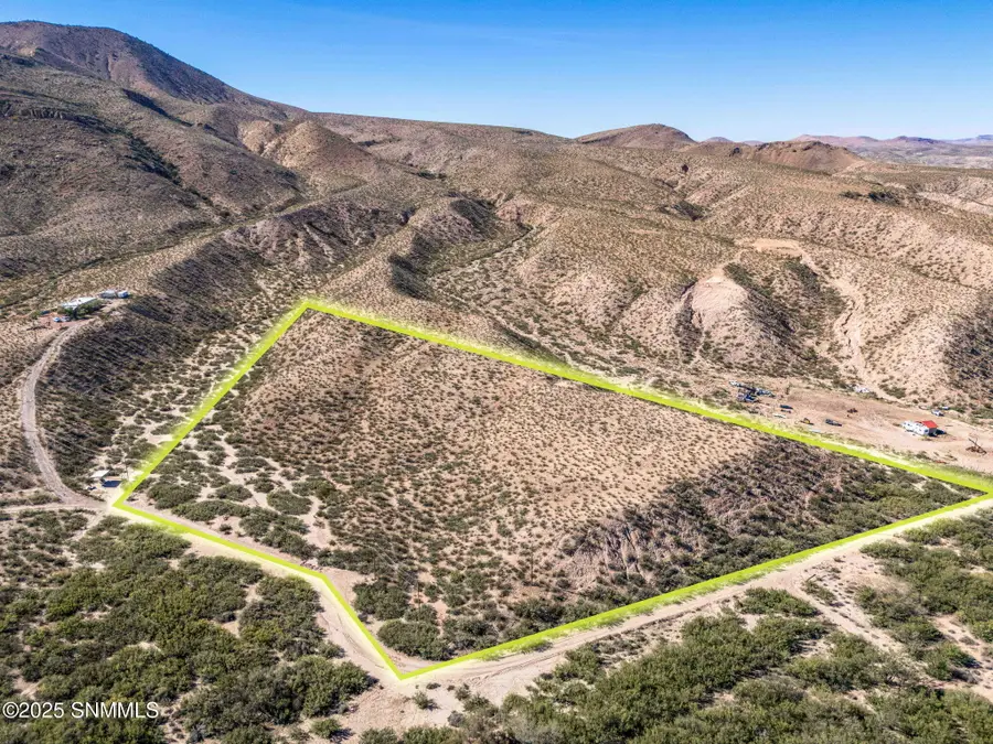 120 Camino Orilla, Radium Springs, NM 88054 - #2