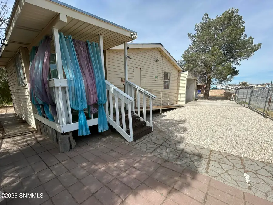 1450 Branding Iron Circle, Las Cruces, NM 88005 - #2