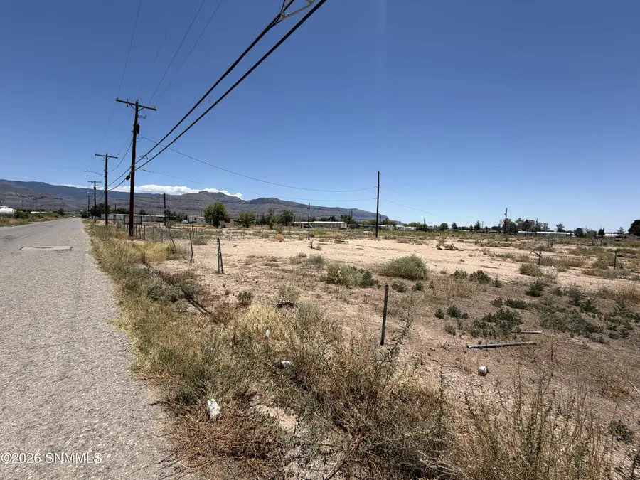 1101 Mescalero Street, Alamogordo, NM 88310 - #2