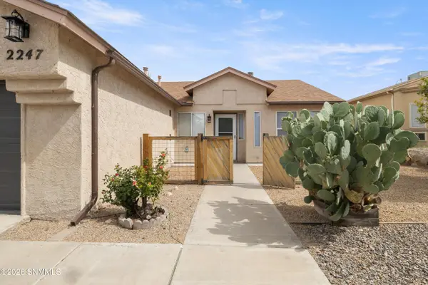 2247 Bright Star Avenue, Las Cruces, NM 88011
