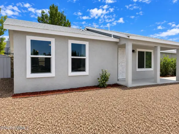 3801 Tiger Eye Drive, Las Cruces, NM 88012