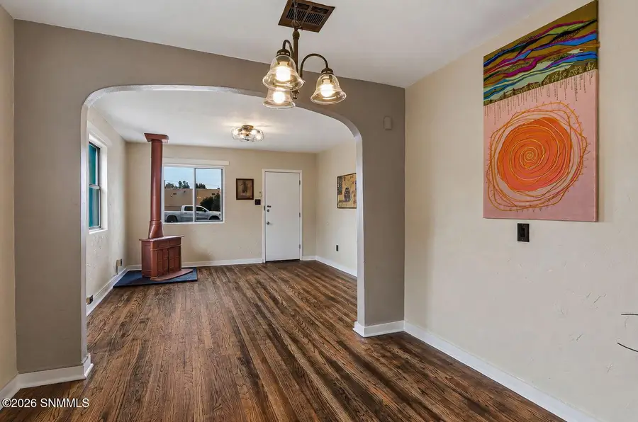204 Manso Avenue, Las Cruces, NM 88005 - #3