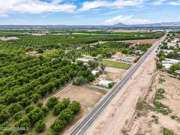 1814 Calle De El Paso, Las Cruces, NM 88005