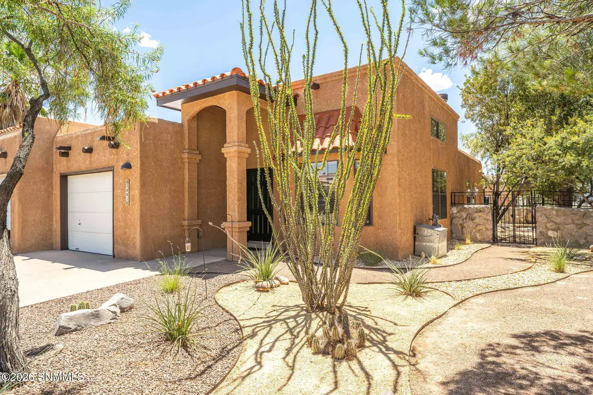 2083 Pinecone Way, Las Cruces, NM 88012 - #1