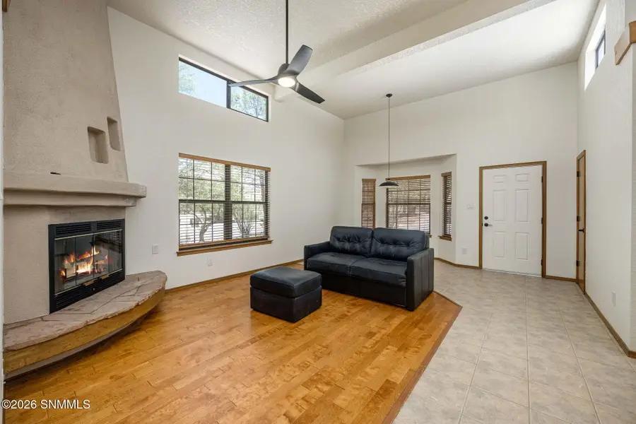2083 Pinecone Way, Las Cruces, NM 88012 - #3