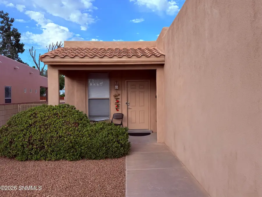 2038 Corn Drive, Las Cruces, NM 88001 - #2