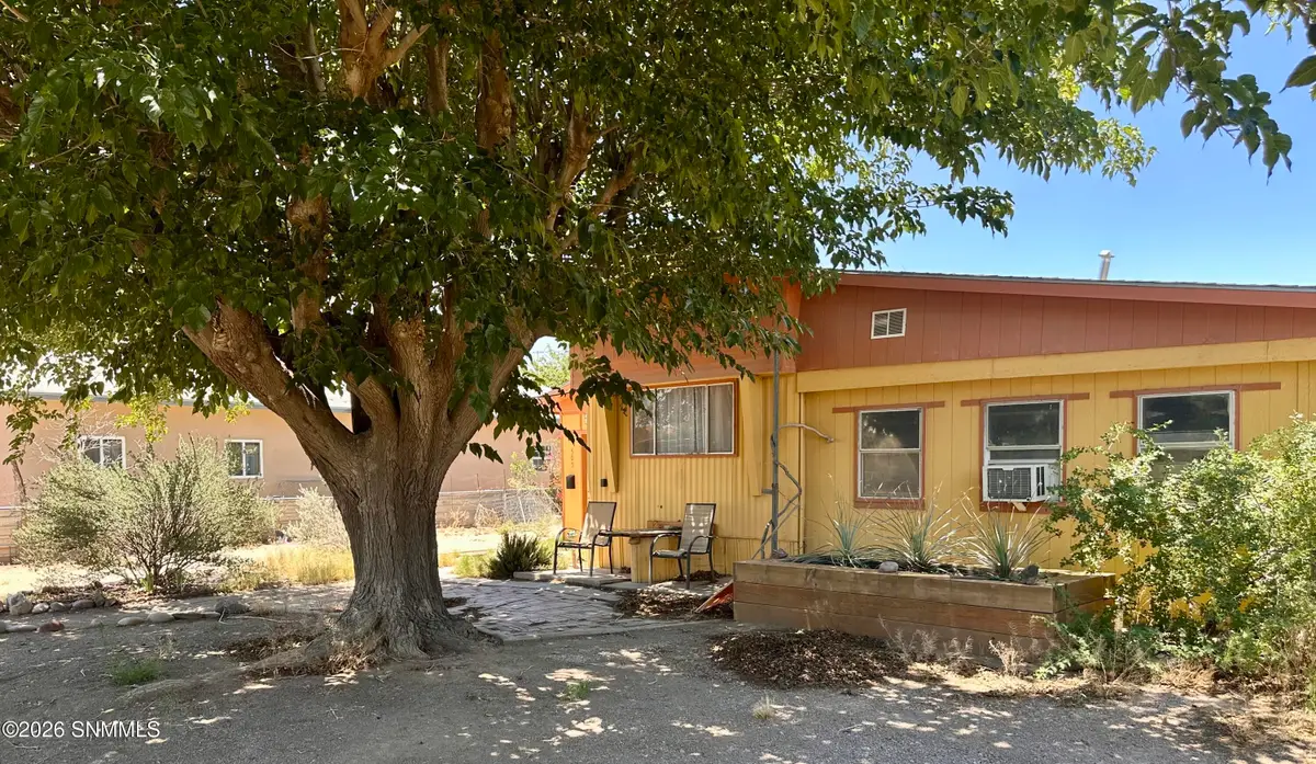 505 Bamert Drive, Las Cruces, NM 88007 - #1