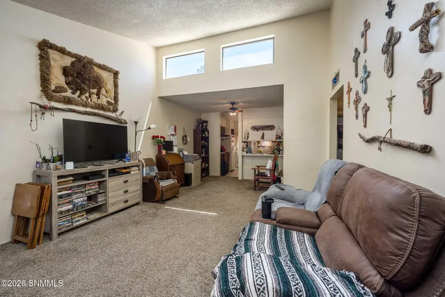955 Executive Place #APT A, Las Cruces, NM 88011 - #3