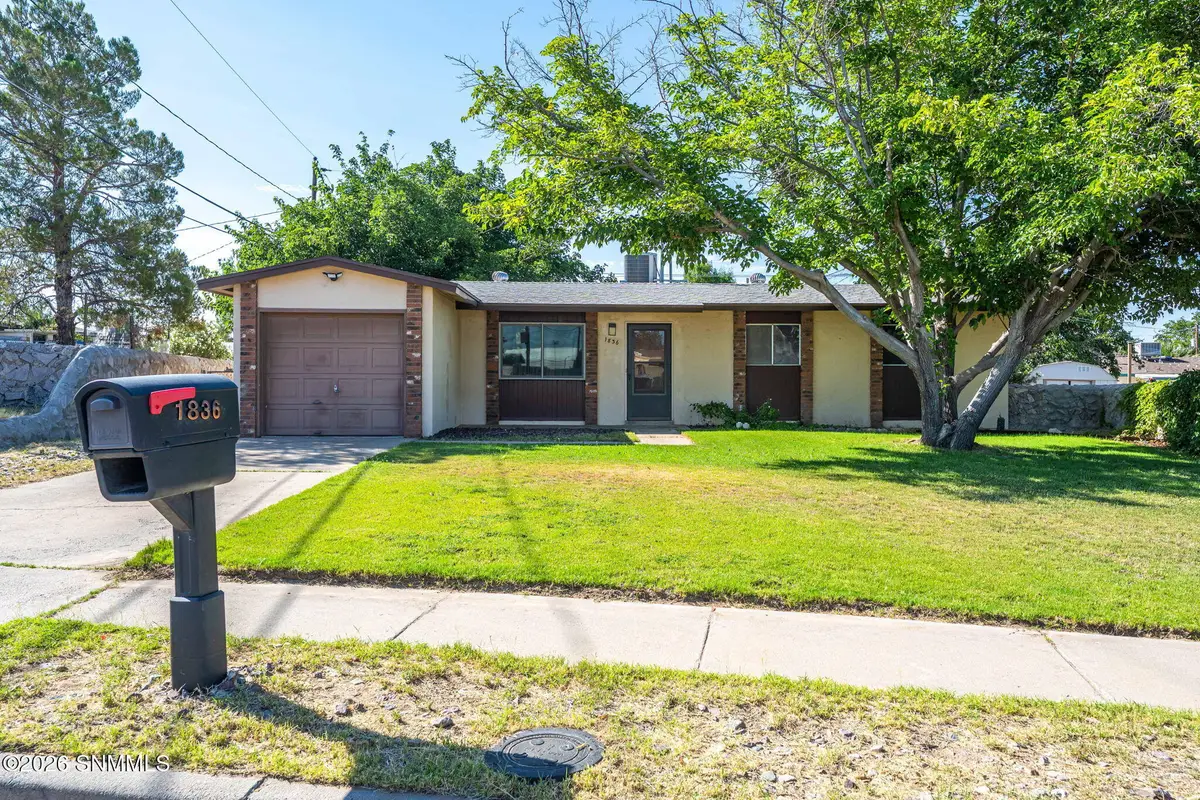 1836 Juniper Avenue, Las Cruces, NM 88001 - #1